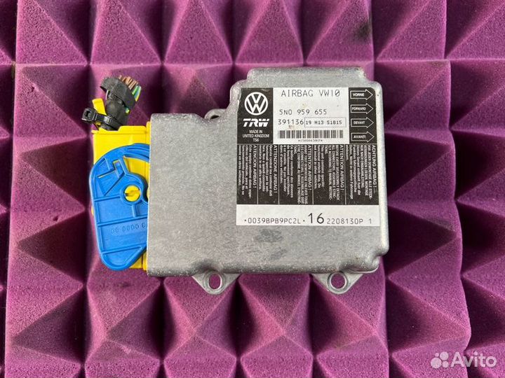 Блок управления Airbag Volkswagen Tiguan 5N CAW