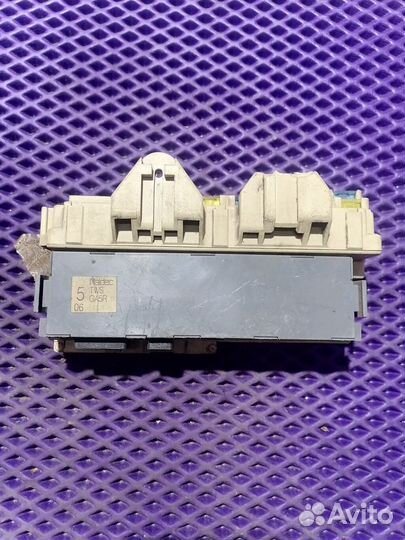 Блок предохранителей Mazda 626