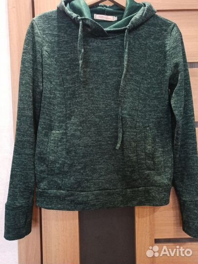 Вещи для девушки 44 р