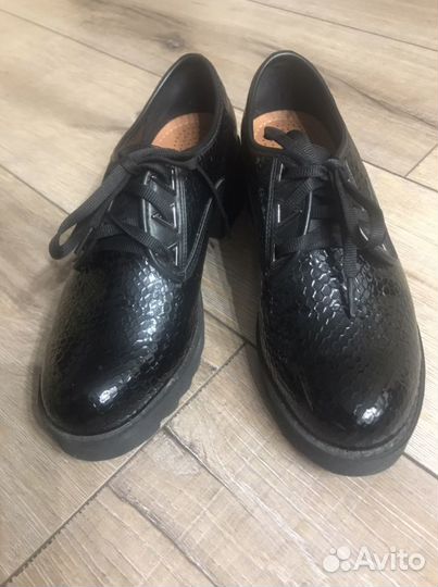 Ботинки женские 37 размер