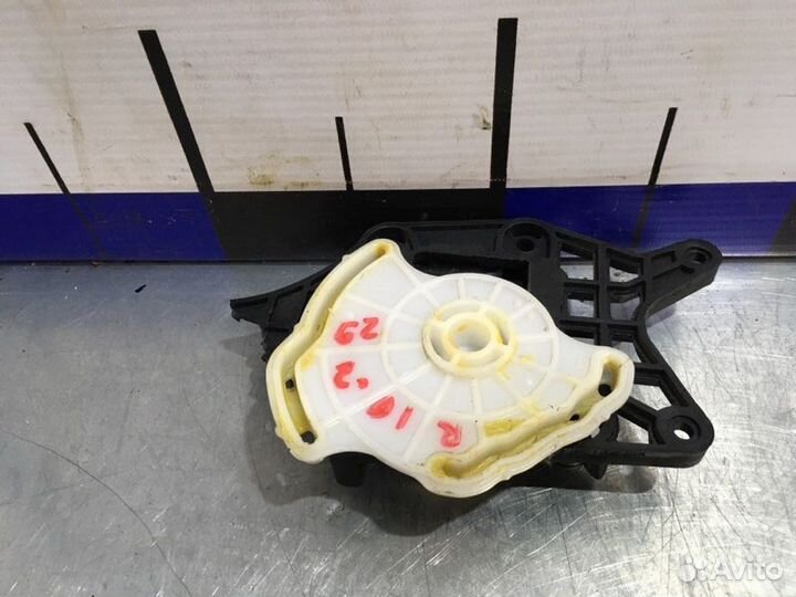 Моторчик заслонки отопителя Kia Rio 3 седан G4FA