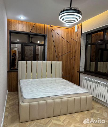 Кровать двухспальная