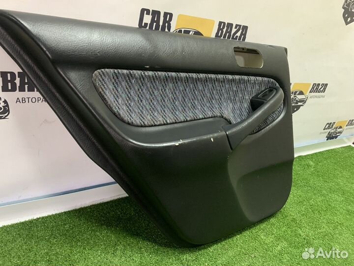 Обшивка двери задняя L Honda Civic