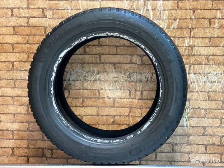 Michelin X-Ice North 2 205/55 R16 94T
