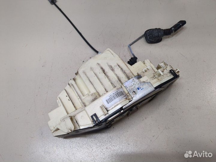 Замок двери Mercedes S W221, 2008