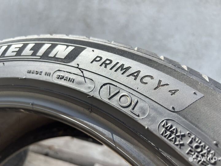 Michelin Primacy 4 235/45 R18