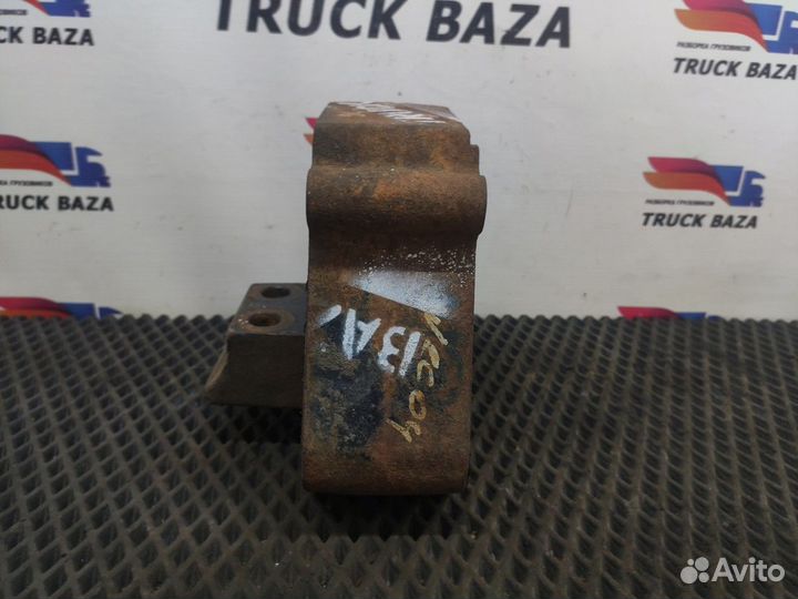 Подушка двигателя