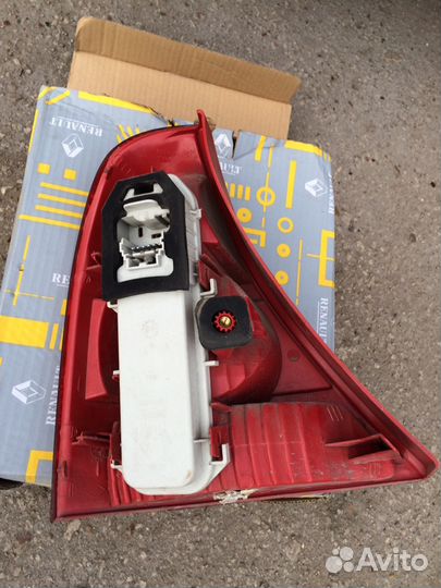 Фонарь задний правый Renault Clio 2 рестайлинг
