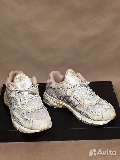 Кроссовки adidas temper run