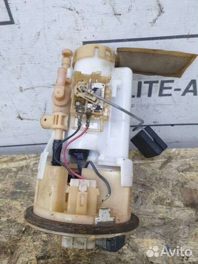 Бензонасос Toyota Rav4 20 2.0 2002