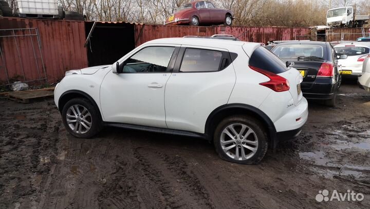 Nissan Juke в разборе 1,6 бензин МКПП-5