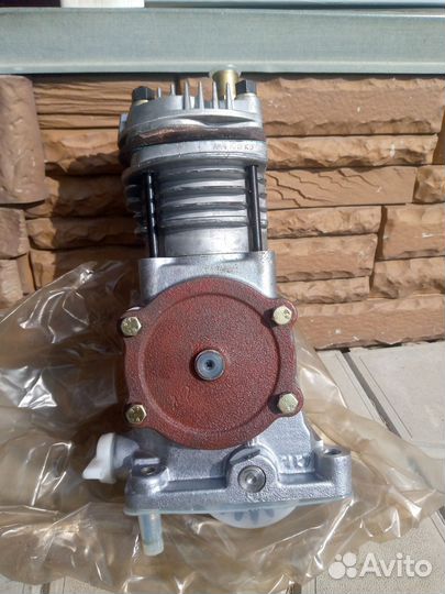 Компрессор тракторный