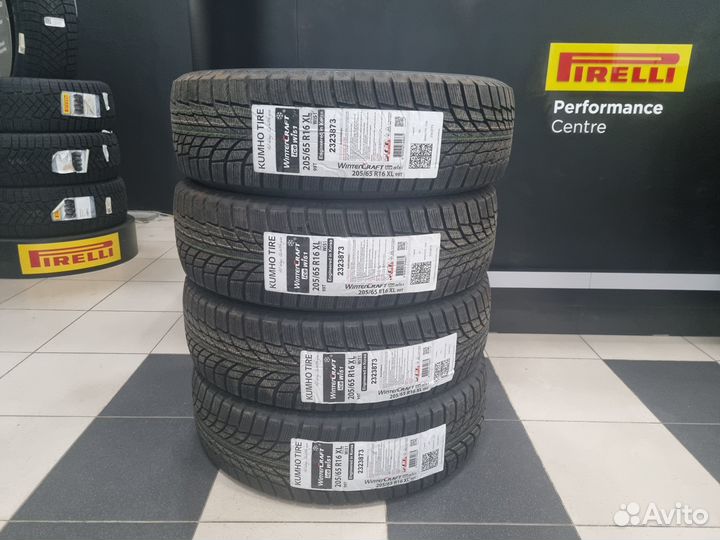 Kumho WinterCraft Ice Wi51 205/65 R16 99T