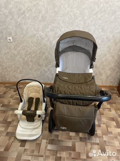 Коляска 2 в 1 Zippy Classic