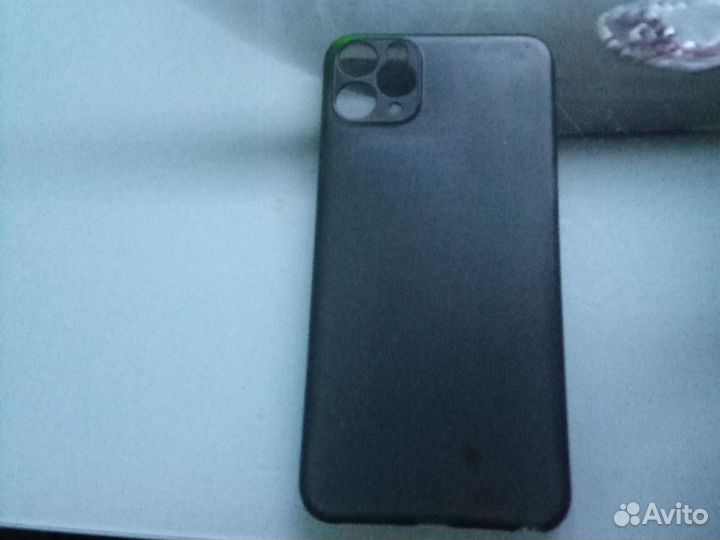 Задняя крышка телефона