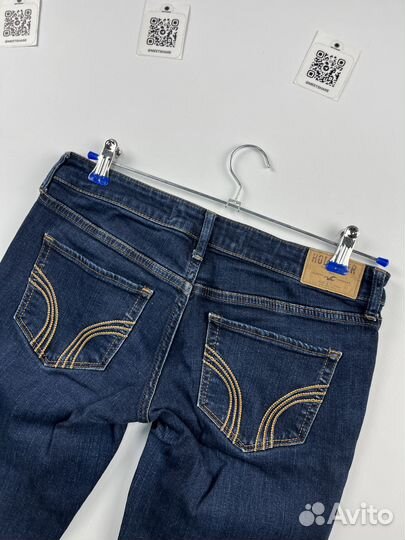 Джинсы Holister