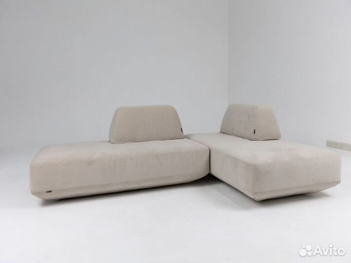 Диван прямои 4400х1700 мм