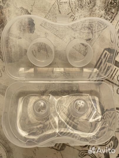 Накладки на грудь