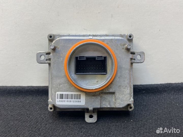 Блок управления светом Volkswagen Touareg 2010-2018