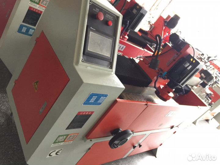 Заточной станок с магнитной плитой MF2510CNC с чпу