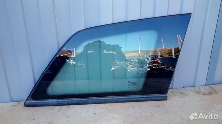 Стекло заднее правое глухое Астра Н Универсал