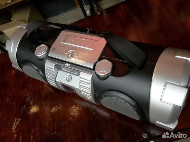 Магнитола JVC RV-NB50