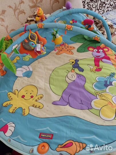 Огромный развивающий коврик tiny love