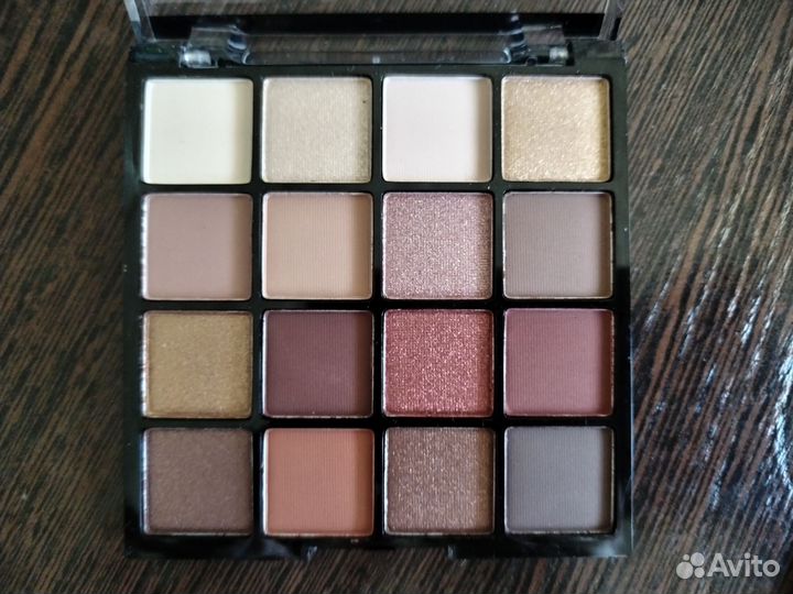 2 новых палетки теней