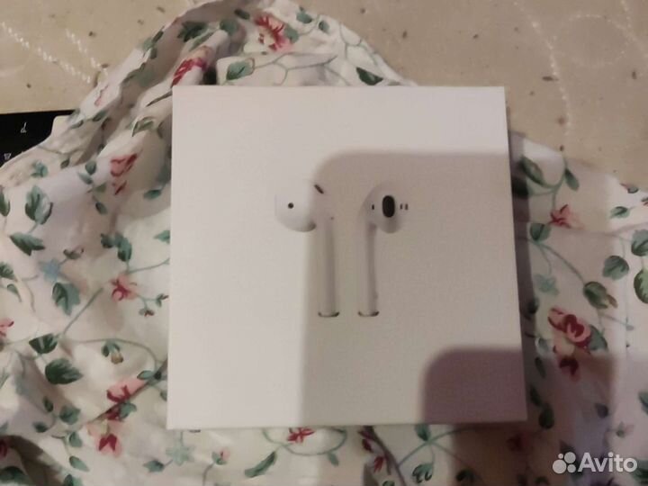 Наушники apple