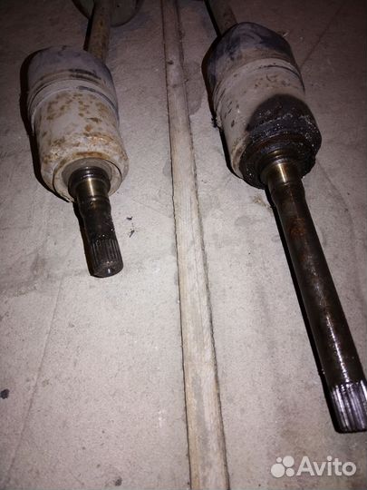 Передние привода нива21214