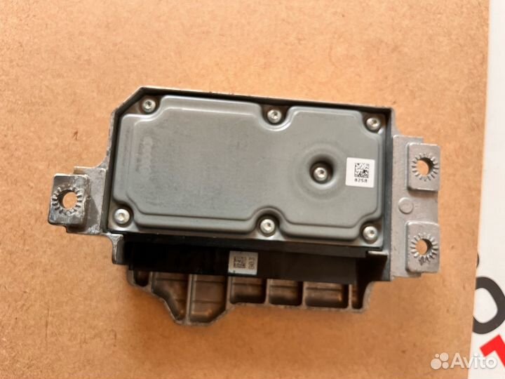 Эбу блок SRS Airbag BMW X5 E70 X6 E71