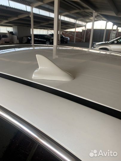 Плавник на крышу