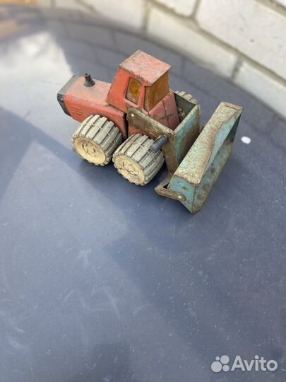 Игрушка экскаватор СССР
