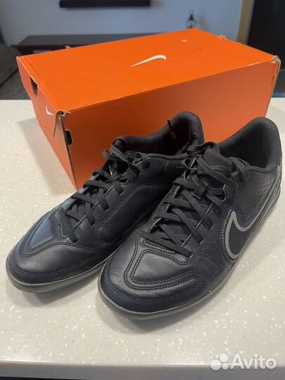 Футзалки nike tempo оригинал 40р