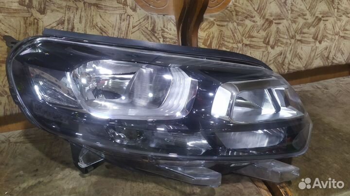 Citroen jampy 3 фара правая 2017-2022г