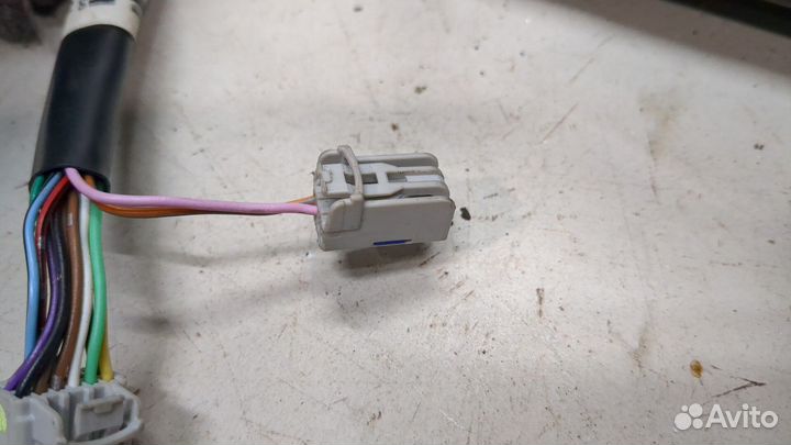 Зеркало боковое правое Cadillac SRX, 2009