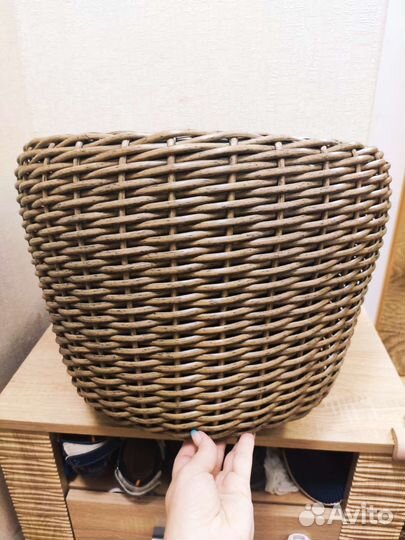 Кашпо из ротанга