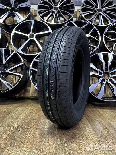 Tracmax X-Privilo TX5 185/60 R15 88H