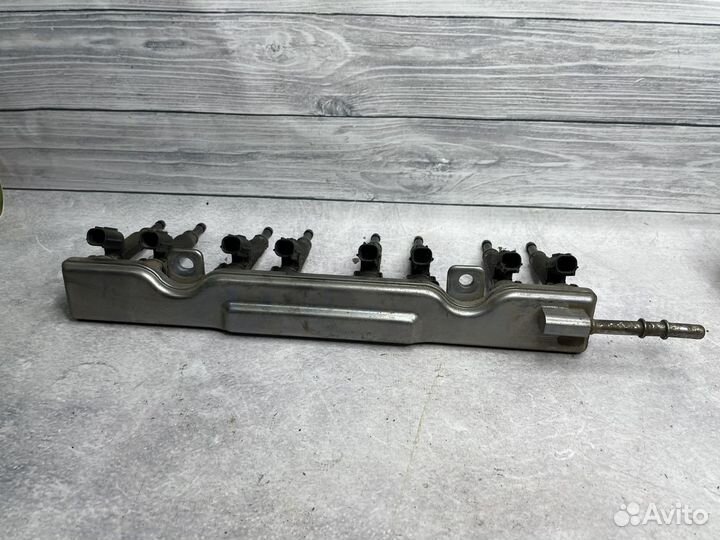 Рампа топливная Nissan Juke