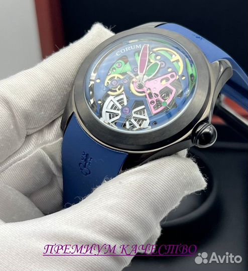 Часы Corum