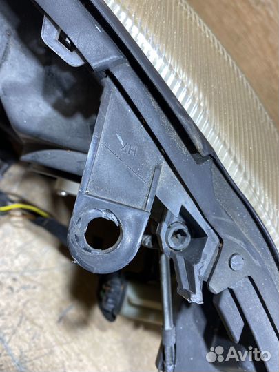 Фара передняя правая Opel Astra G 142174