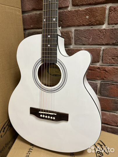 Гитара акустическая