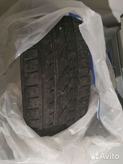 Continental CrossContact UHP E 235/55 R19