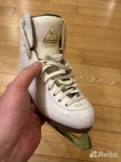 Фигурные коньки jackson artiste 32 размер
