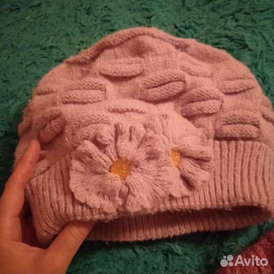 Берет и шапки женские