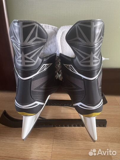 Хоккейные коньки bauer supreme
