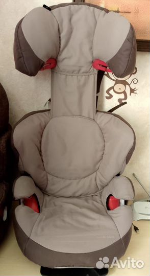 Детское автокресло 15 до 36 кг maxi cosi