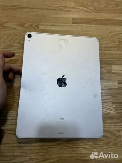 iPad Pro 12.9 3е поколение 512Gb Cellular Разбит