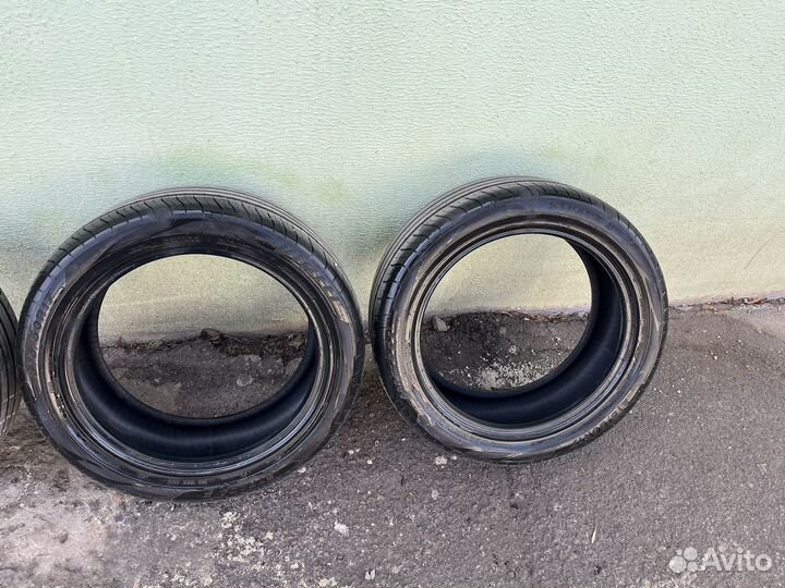 Viatti Strada 2 (V-134) 215/50 R17 95W