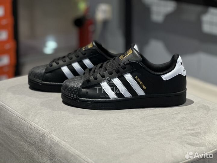 Кроссовки Adidas Superstar Core Black Cloud White